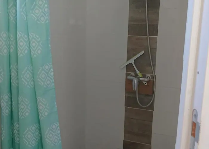 Independant Au Calme Apartment Château-lʼÉvêque