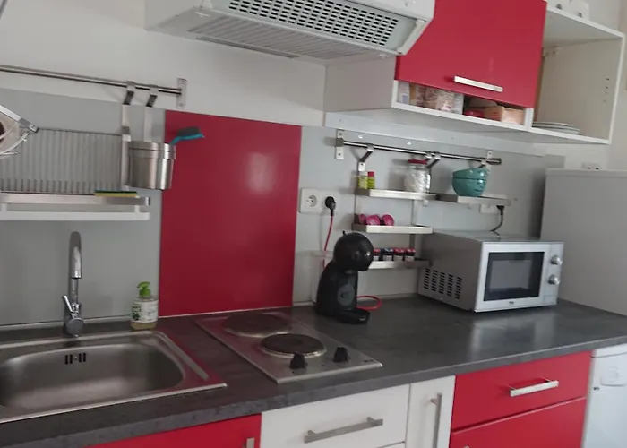 Independant Au Calme Apartment