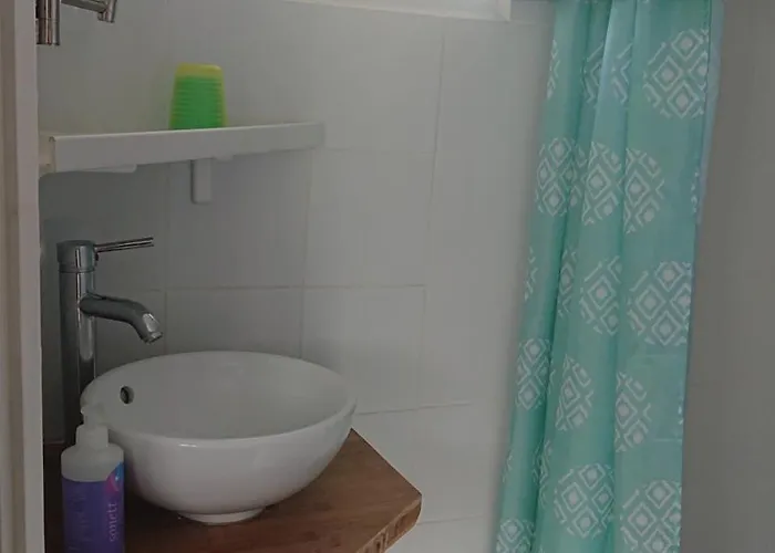 Independant Au Calme Château-lʼÉvêque